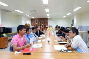 ประชุมอาจารย์ผู้รับผิดชอบหลักสูตร ระดับปริญญาตรี คณะสังคมศาสตร์