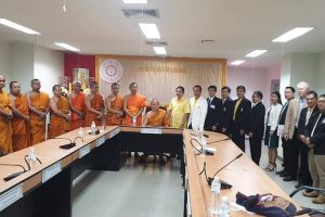 ผู้บริหารคณะสังคมฯ ร่วมประชุม​คณะกรรมการ​ดำเนินงานโครงการ​พัฒนา​ศักยภาพ​ภาษาอังกฤษ​สำหรับ​อาจารย์​ โซนภาคกลาง​ (มจร​ วังน้อย)​