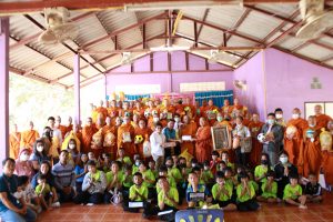 พธ.บ. (การจัดการเชิงพุทธ) จัด CSR มอบทุนการศึกษา กองทุนอาหารกลางวัน และสิ่งของบริจาคแก่โรงเรียน