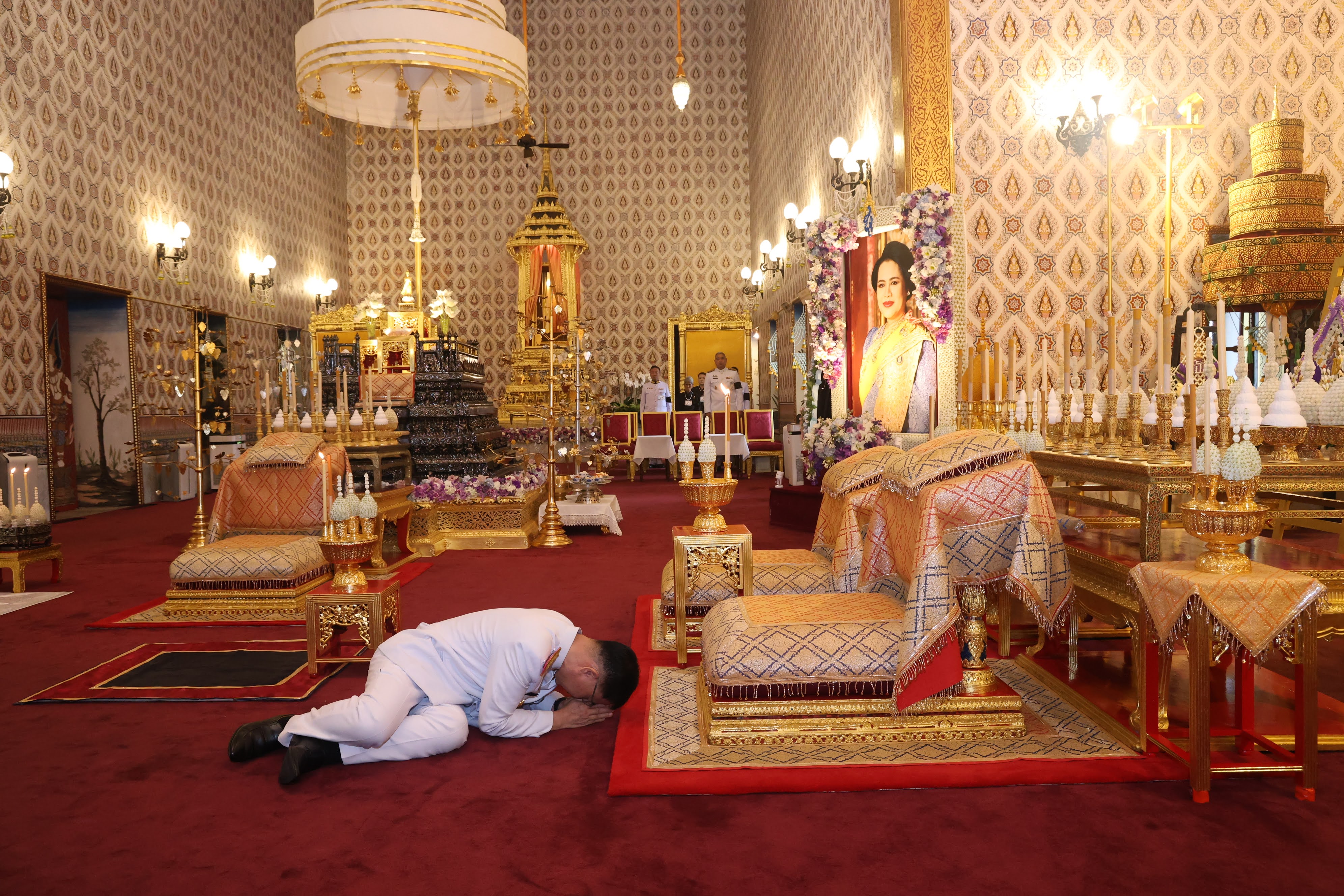 บุคลากรคณะสังคมฯ ร่วมเป็นเจ้าภาพบำเพ็ญกุศลและพระพิธีธรรมสวดพระอภิธรรมพระบรมศพ สมเด็จพระนางเจ้าสิริกิติ์ พระบรมราชินีนาถ พระบรมราชชนนีพันปีหลวง